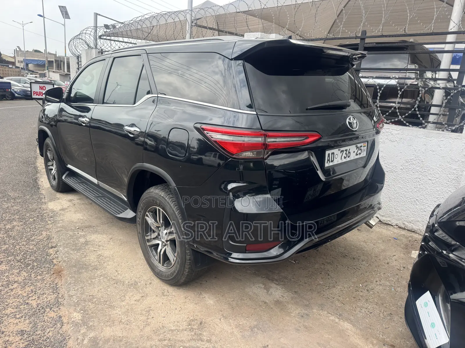 Toyota Fortuner 2.5 D AWD 2024 Black