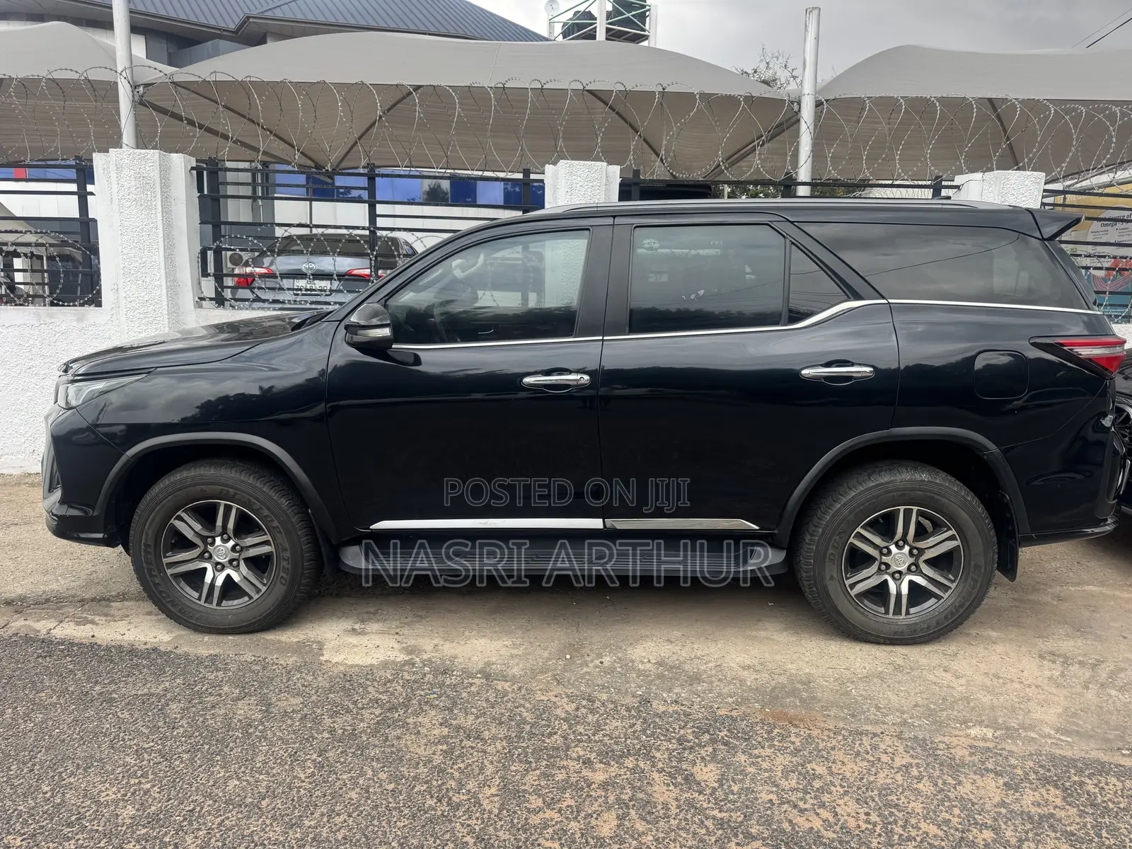 Toyota Fortuner 2.5 D AWD 2024 Black