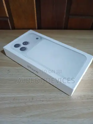 New Apple iPhone 17 Pro Max 1 TB Silver