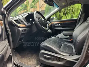 Honda CR-V Touring AWD 2018 Black