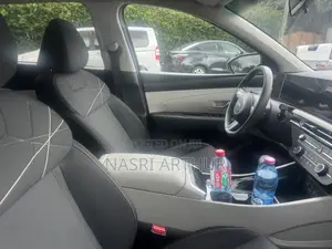 Hyundai Tucson SE 2024 Black