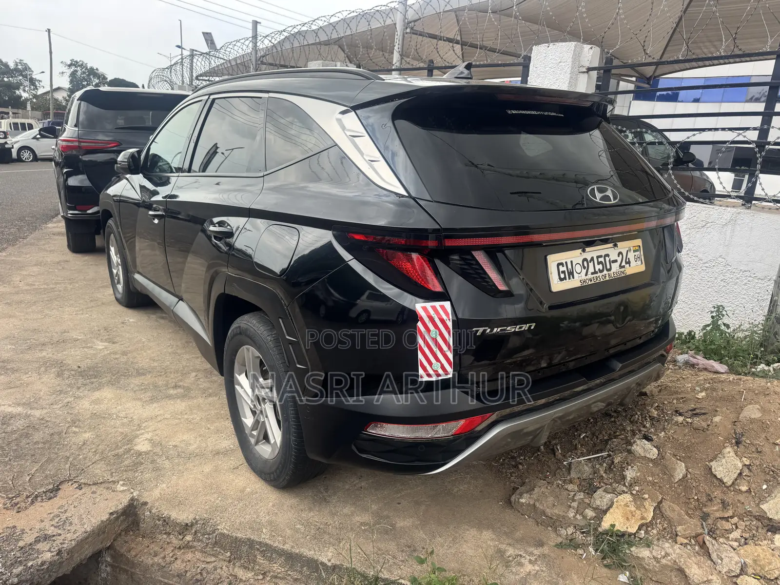 Hyundai Tucson SE 2024 Black