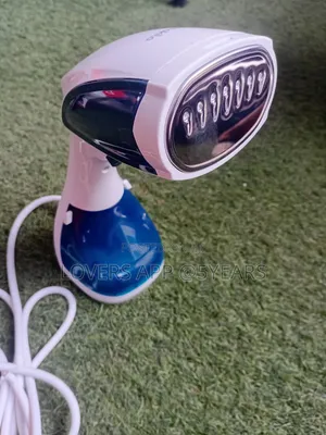 Fast-Heating 1500W Clothes Steamer – Get Ready With Ease