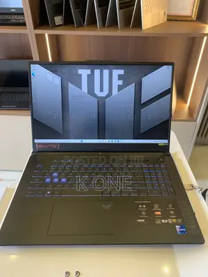 Laptop Asus TUF Gaming F17 16GB Intel Core i7 SSD 512GB