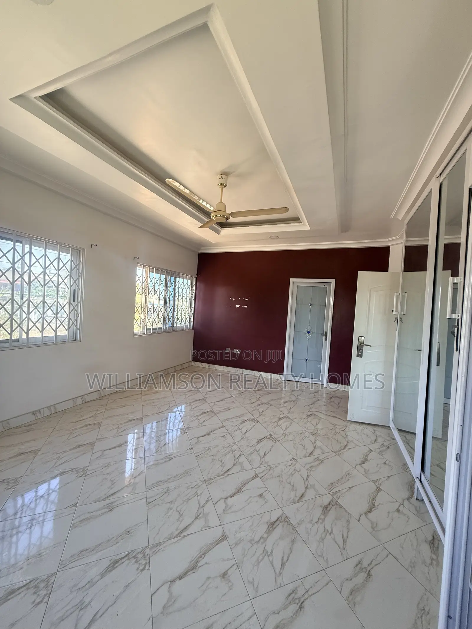 4bdrm House in Spintex Main Road for rent