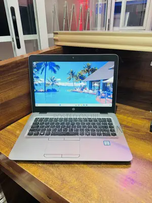 Laptop HP EliteBook 840 G3 8GB Intel Core i5 SSD 256GB