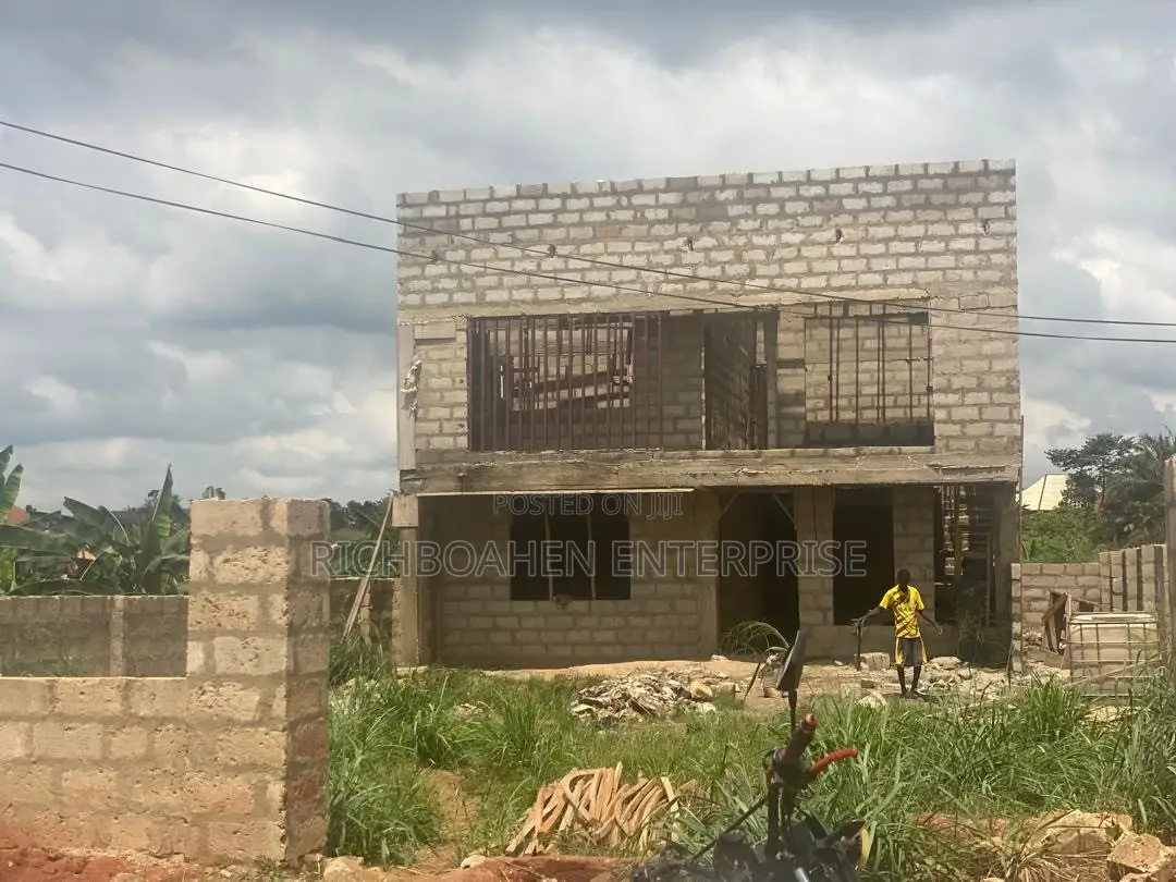 4bdrm Duplex in Richboahen, Atwima Kwanwoma for sale