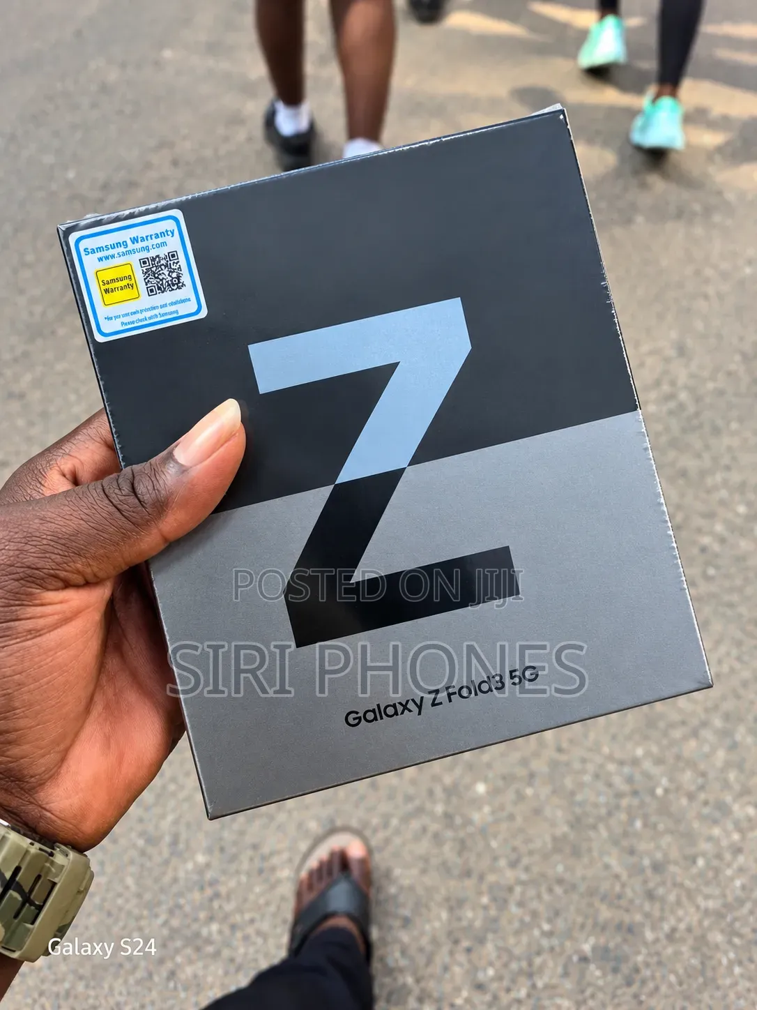 New Samsung Galaxy Z Fold 3 256 GB Black