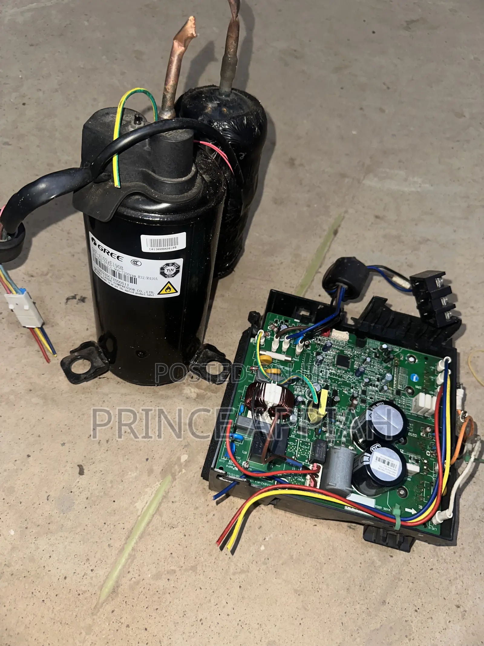 Gree 2HPInverter Compressor With Board QXF-A102"