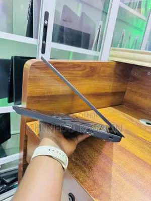 Laptop Lenovo ThinkPad E14 Gen 2 8GB AMD Ryzen 5 SSD 256GB