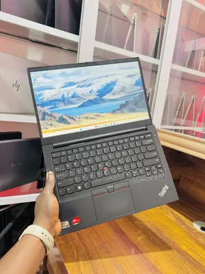 Laptop Lenovo ThinkPad E14 Gen 2 8GB AMD Ryzen 5 SSD 256GB