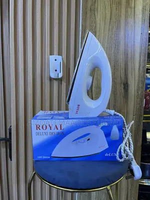 Royal Deluxe Dry Iron