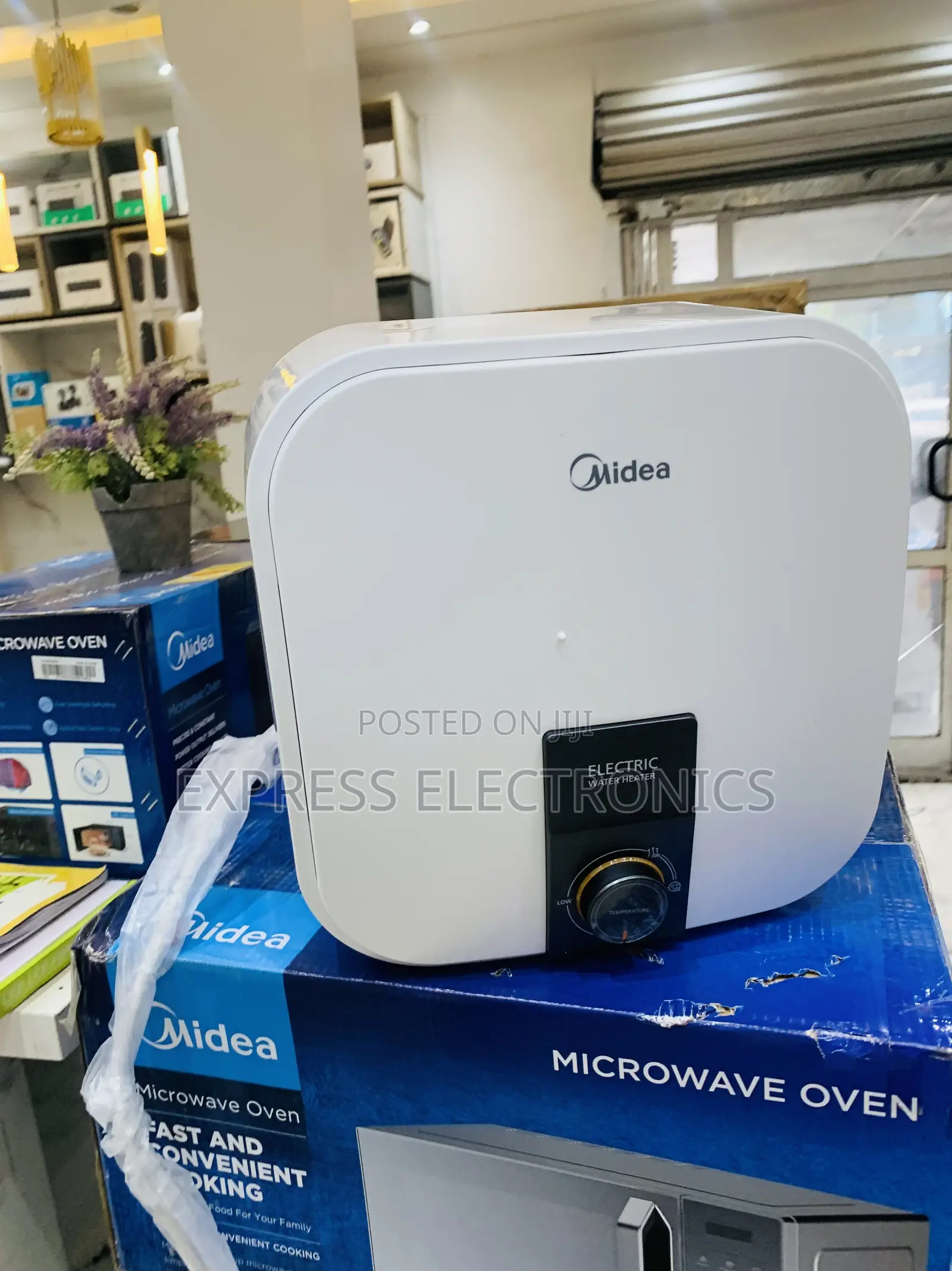Call and Order Midea 30L Square Electric Water Heater| 2000W [D30-20vd