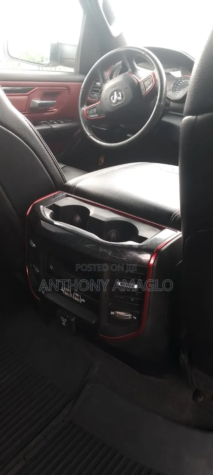 RAM 1500 2020 Gray