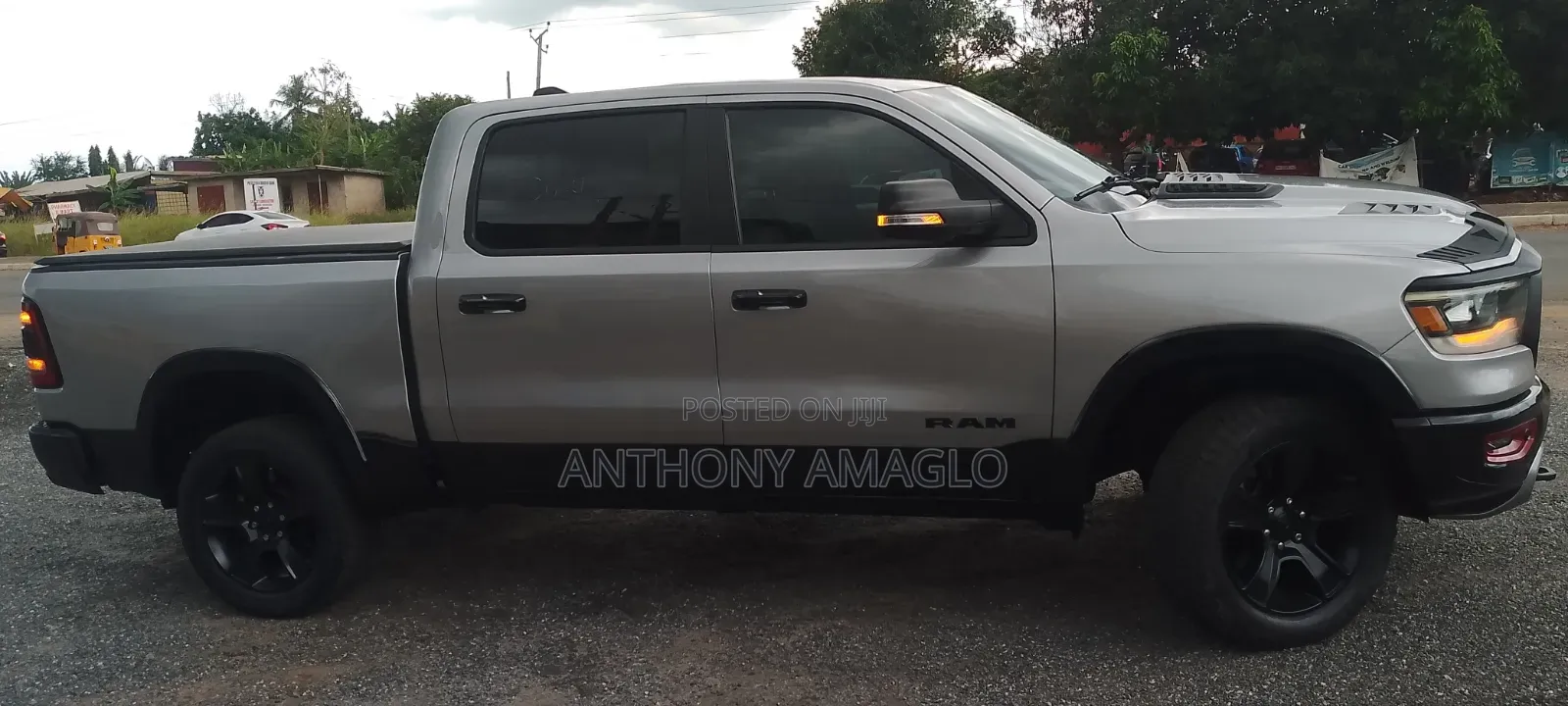 RAM 1500 2020 Gray