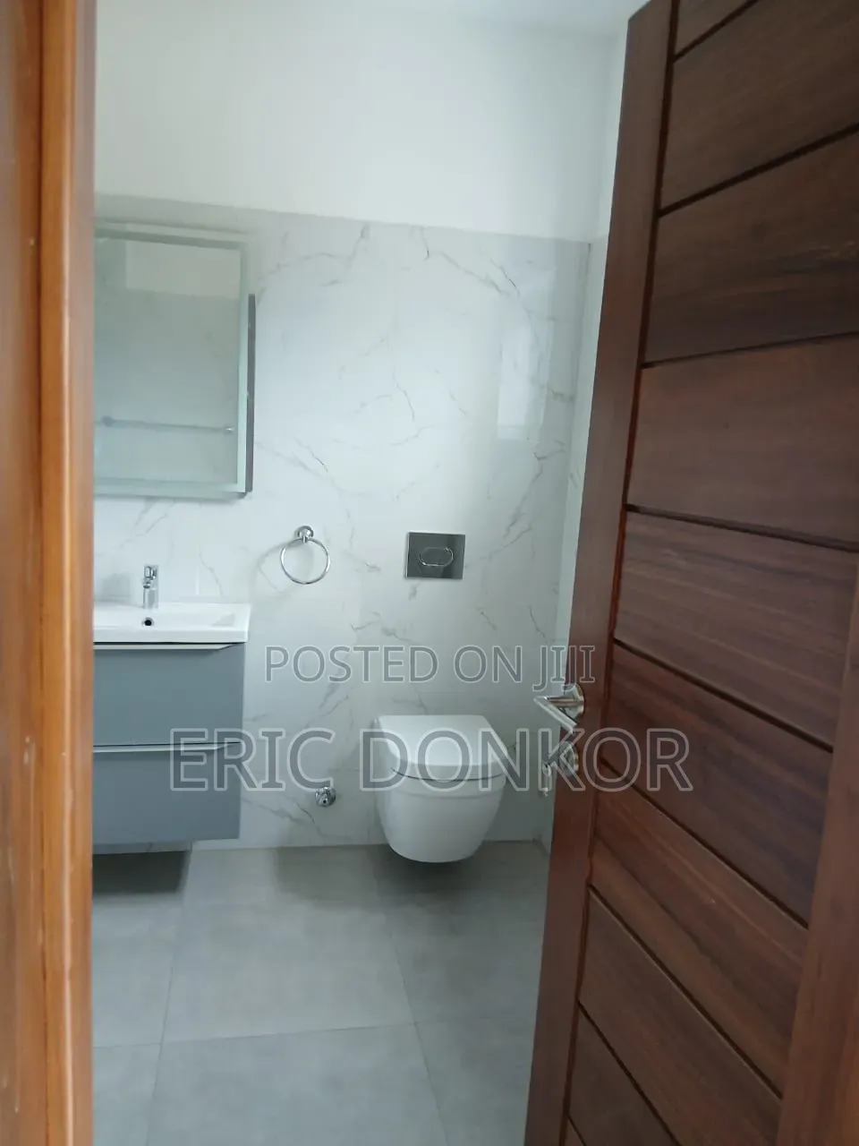 4bdrm Duplex in West Legon, Villa Victoria Hotel for rent