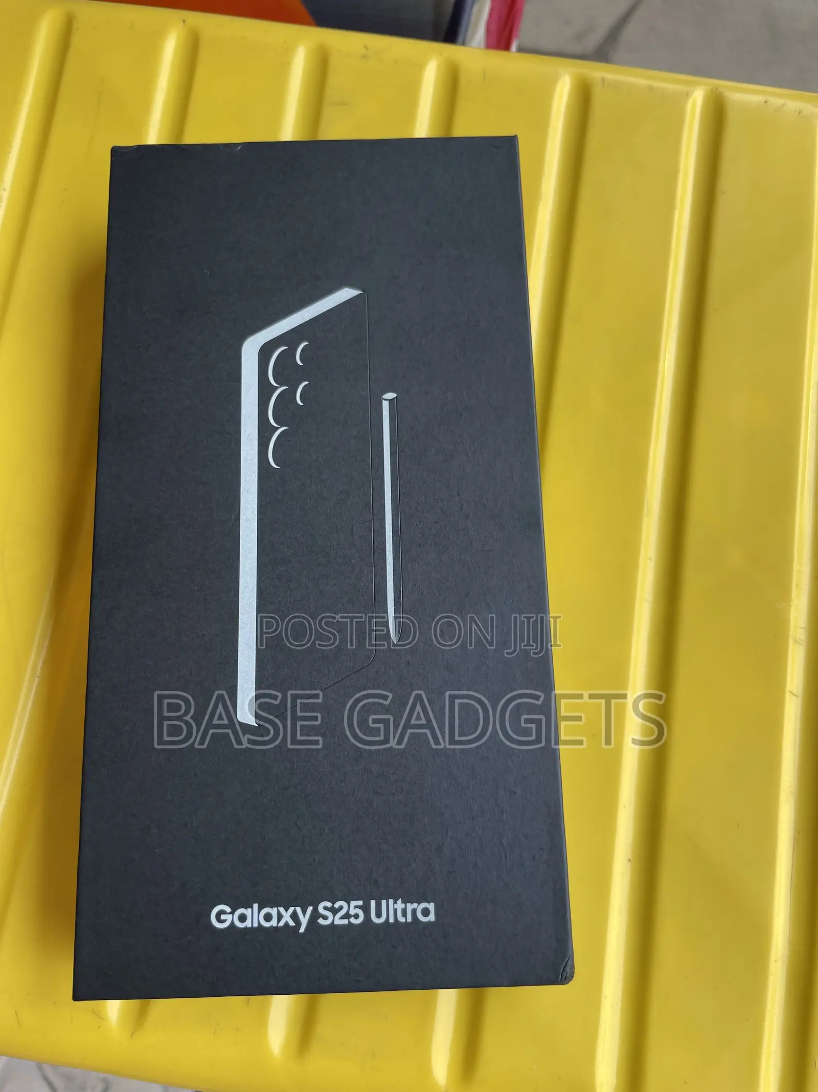 New Samsung Galaxy S25 Ultra 1 TB Black