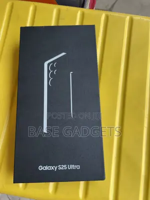 New Samsung Galaxy S25 Ultra 1 TB Black
