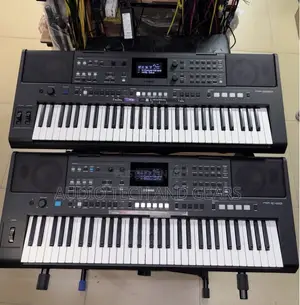 Yamaha PSR-483