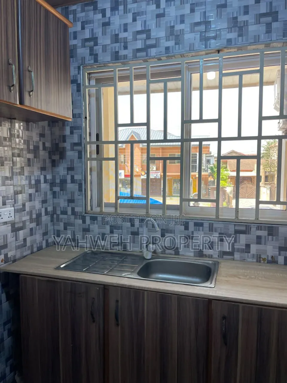 1bdrm Apartment in Spintex Kotobabi, Baatsona Total for rent