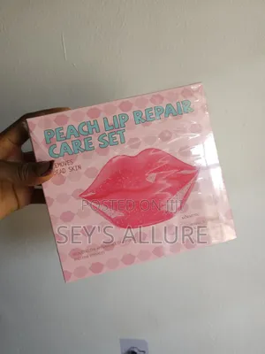 Peach Lip Care Set