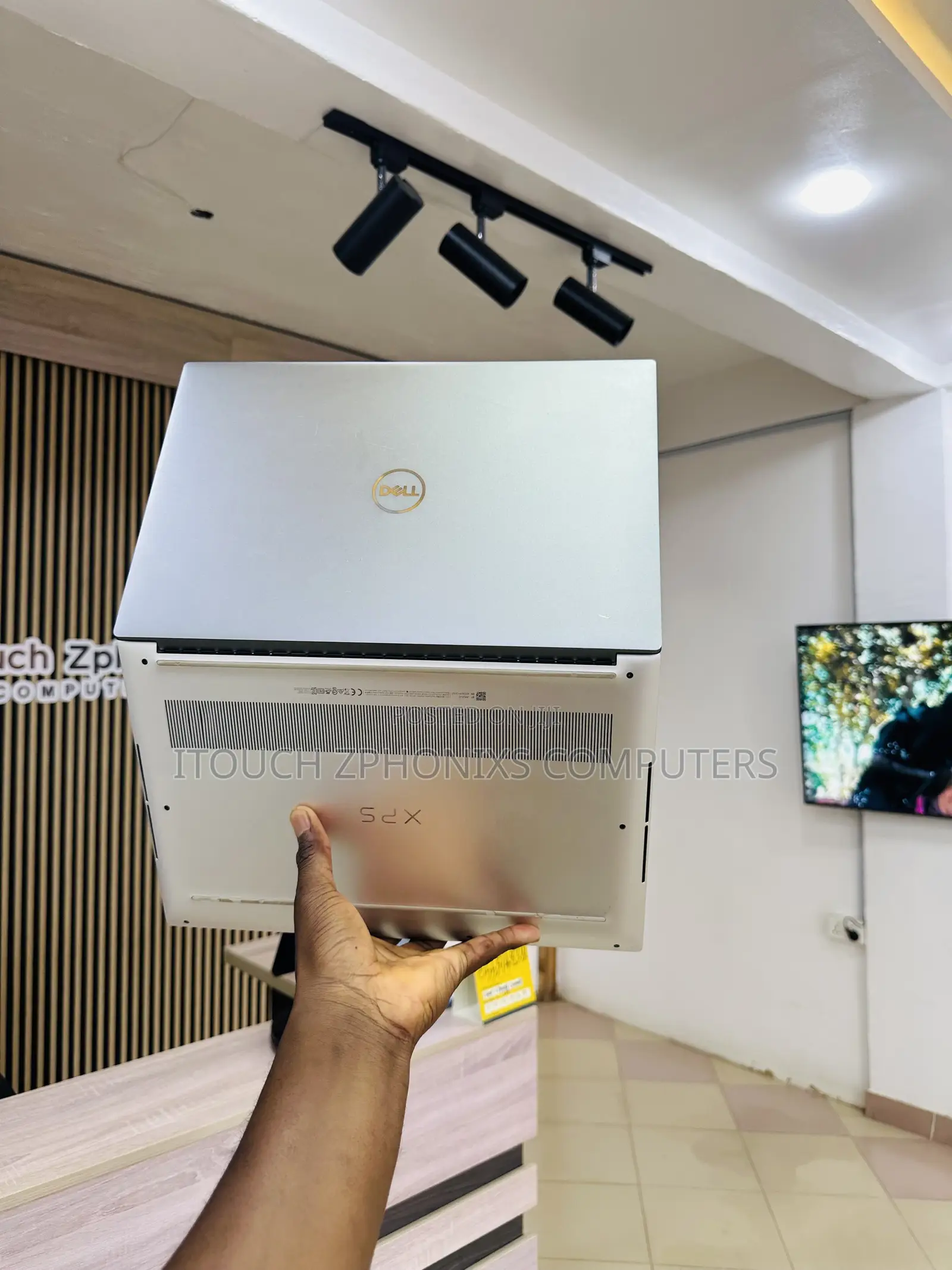 Laptop Dell XPS 15 9510 32GB Intel Core i7 SSD 1T