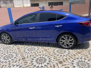 Hyundai Elantra 2020 Blue