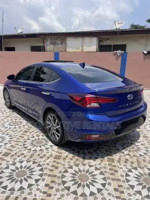 Hyundai Elantra 2020 Blue