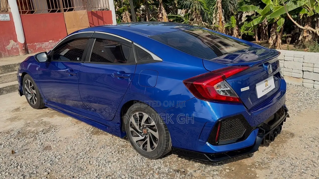 Honda Civic 2017 Blue