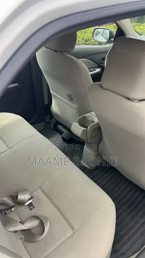 Toyota Belta 2011 White
