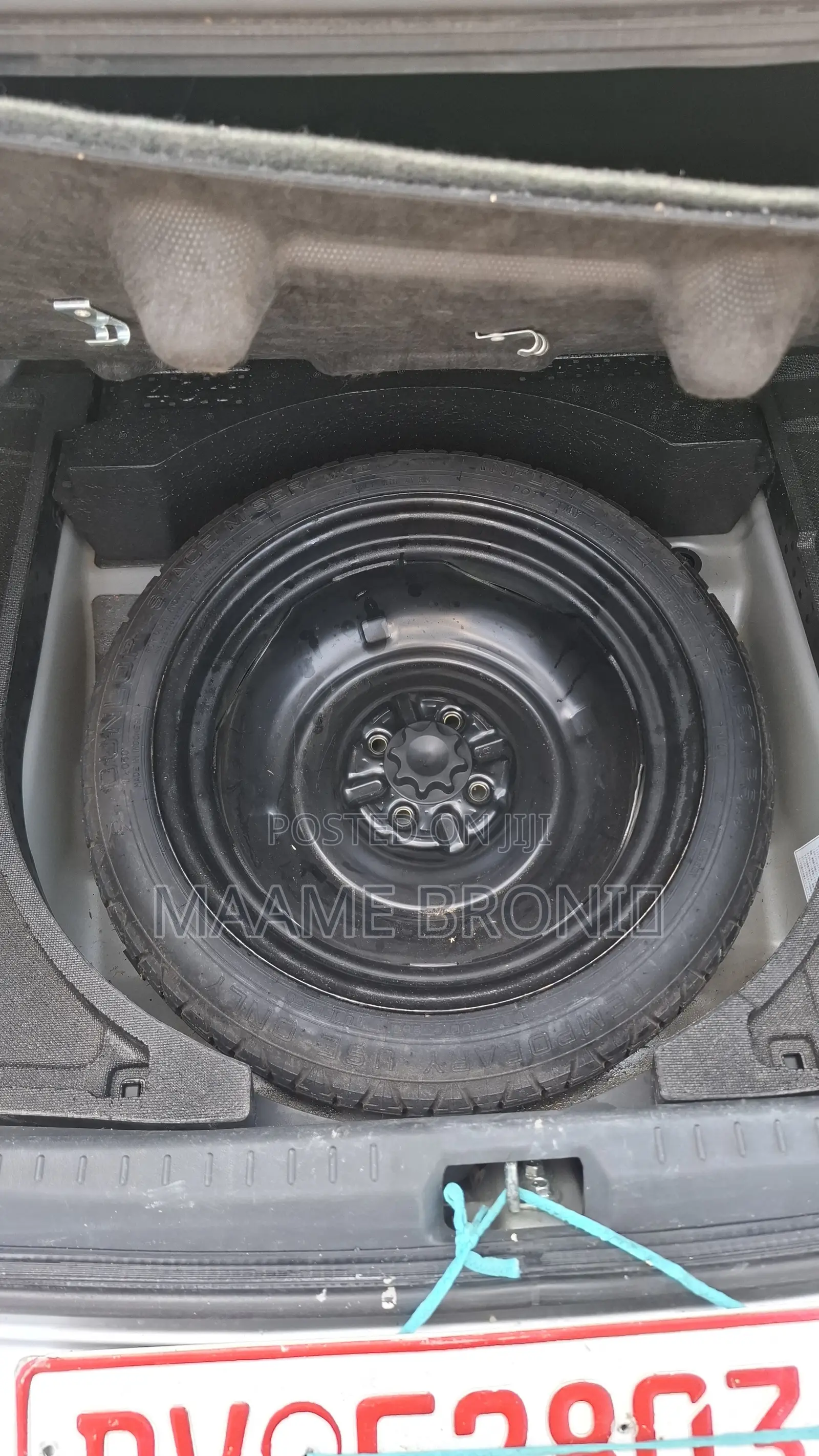 Toyota Belta 2011 Silver