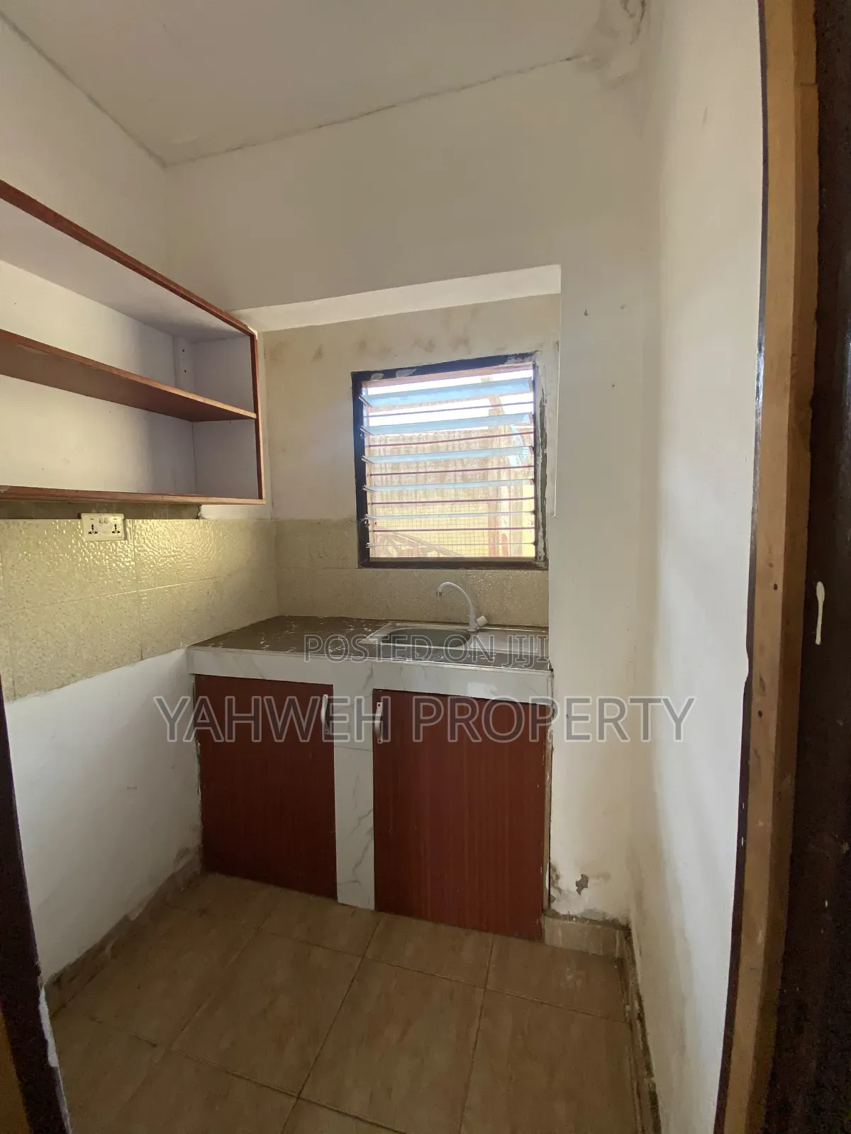 1bdrm Apartment in Spintex Basket, Baatsona Total for rent