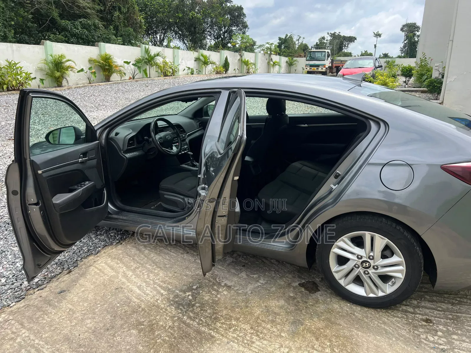 Hyundai Elantra Value Edition 2019 Gray