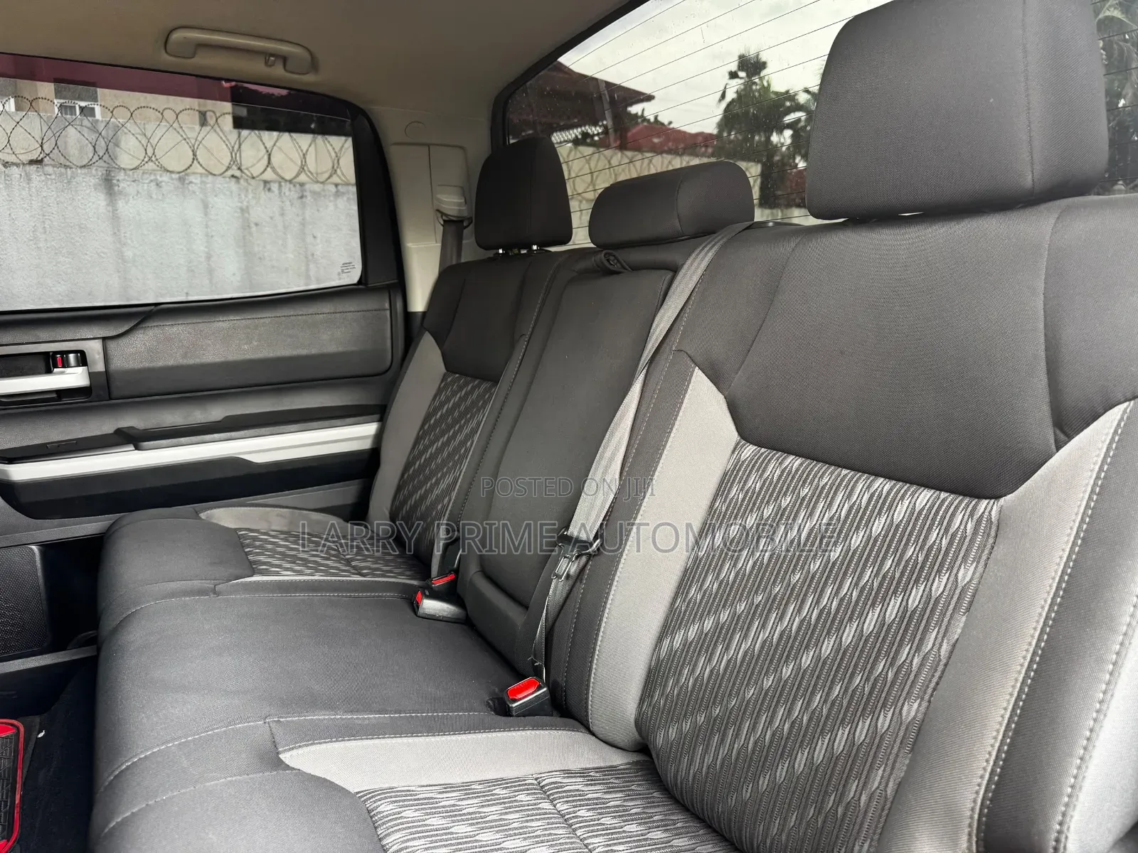 Toyota Tundra SR5 5.7L V8 4x4 CrewMax 5.6 ft. box 145.7 in. WB 2019 Red