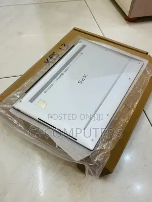 New Laptop Dell XPS 13 32GB Intel Core i7 SSD 512GB