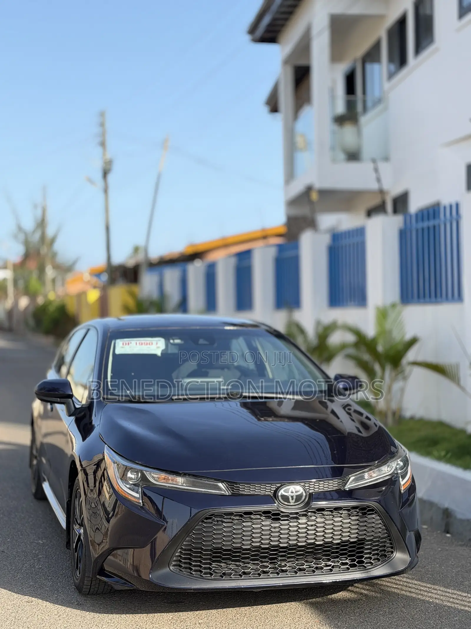 Toyota Corolla LE 2020 Blue