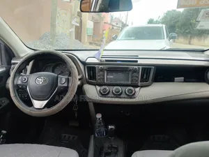 Toyota RAV4 2015 Silver