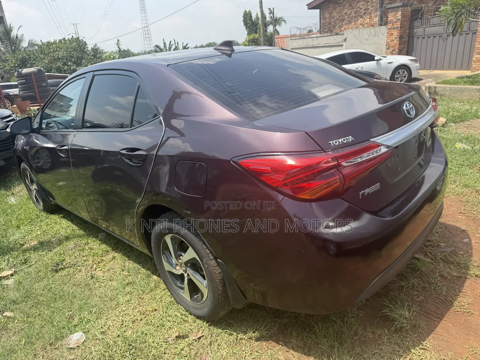 Toyota Levin Hybrid Premium 2018 Brown