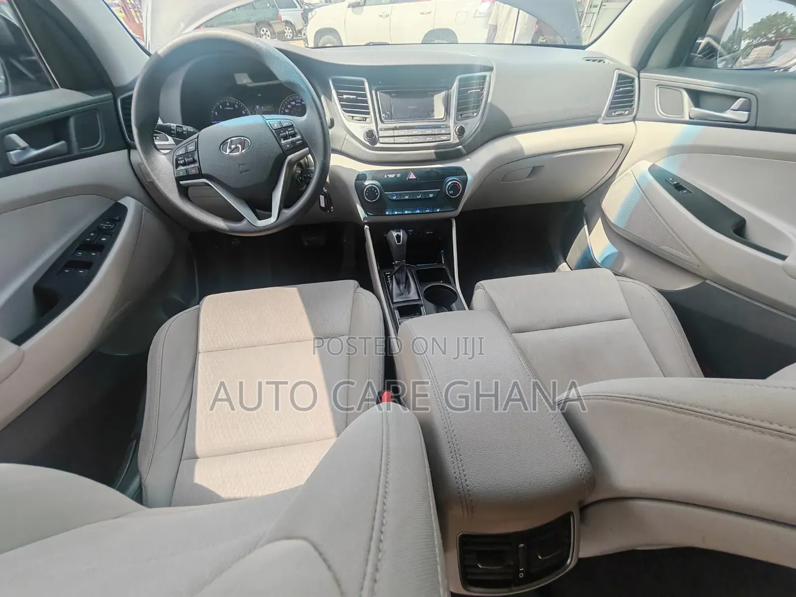 Hyundai Tucson SE FWD 2018 White