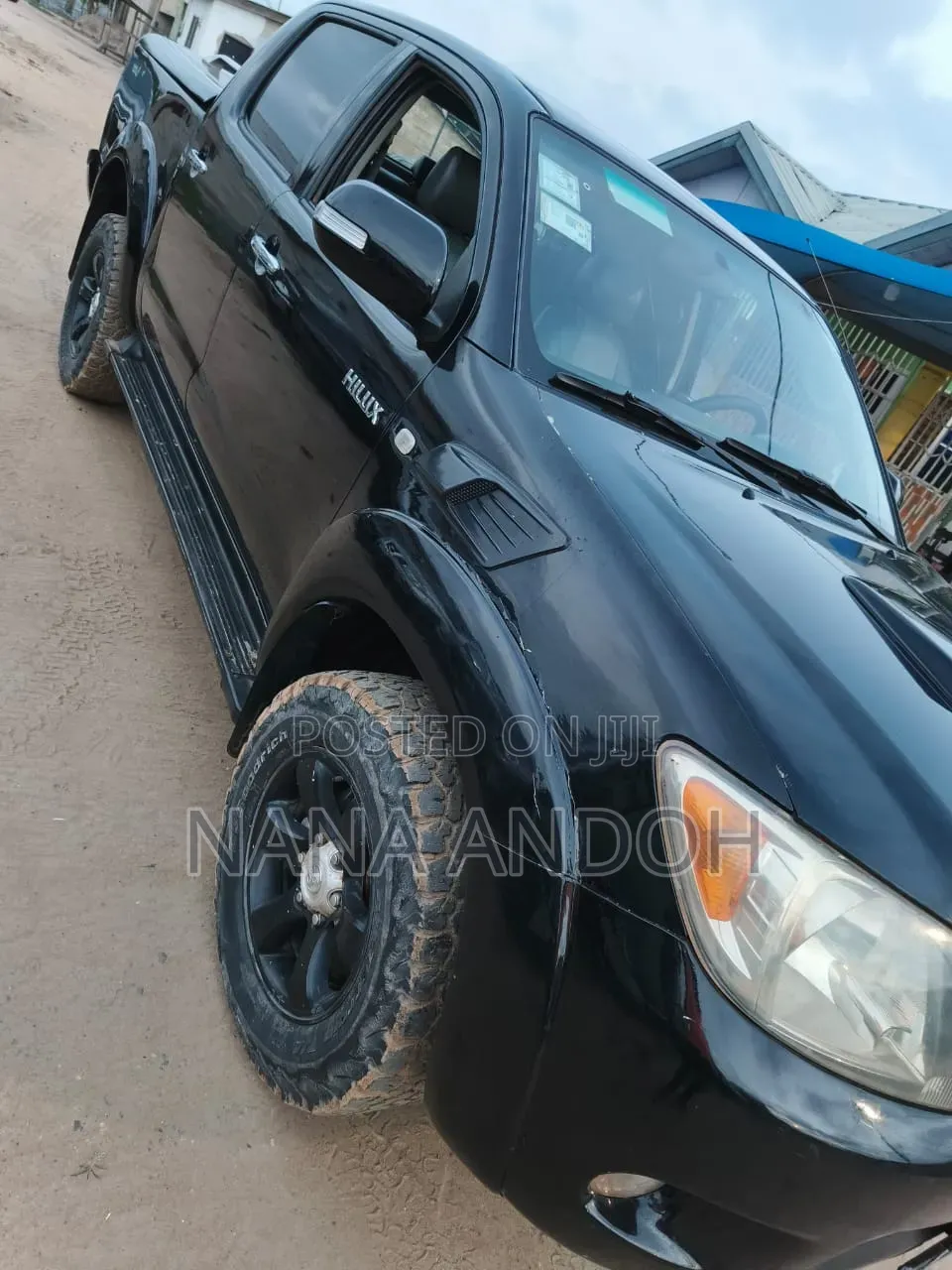 Toyota Hilux 2.5 D-4D 4X4 SRX 2012 Black