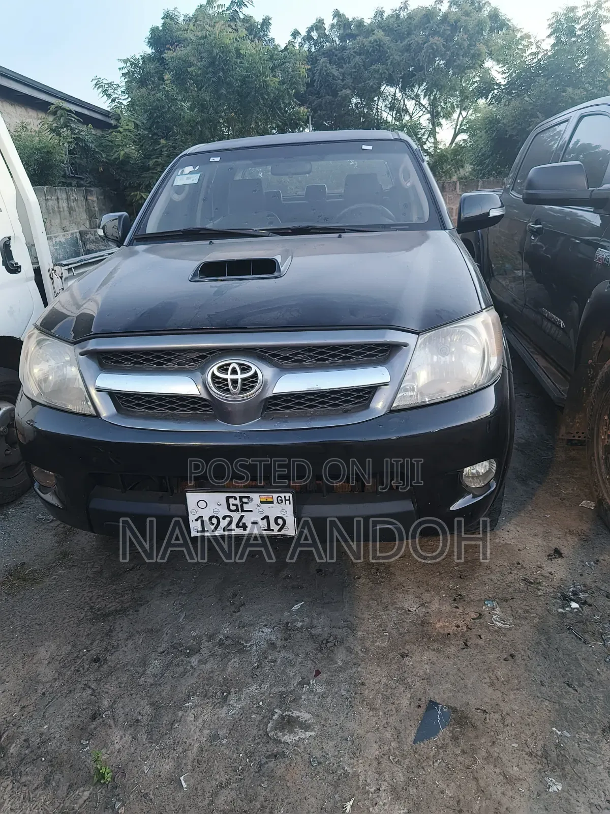 Toyota Hilux 2.5 D-4D 4X4 SRX 2012 Black