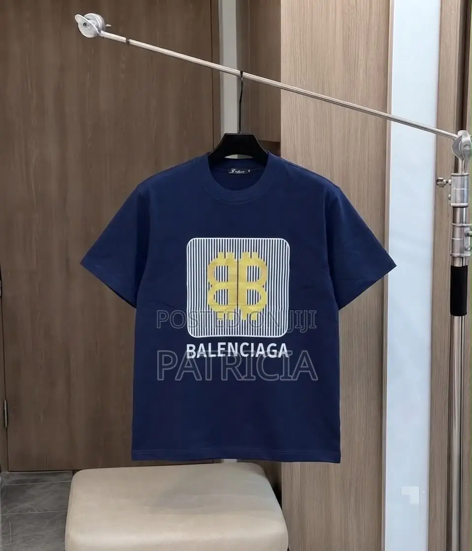 Round Neck T Shirt