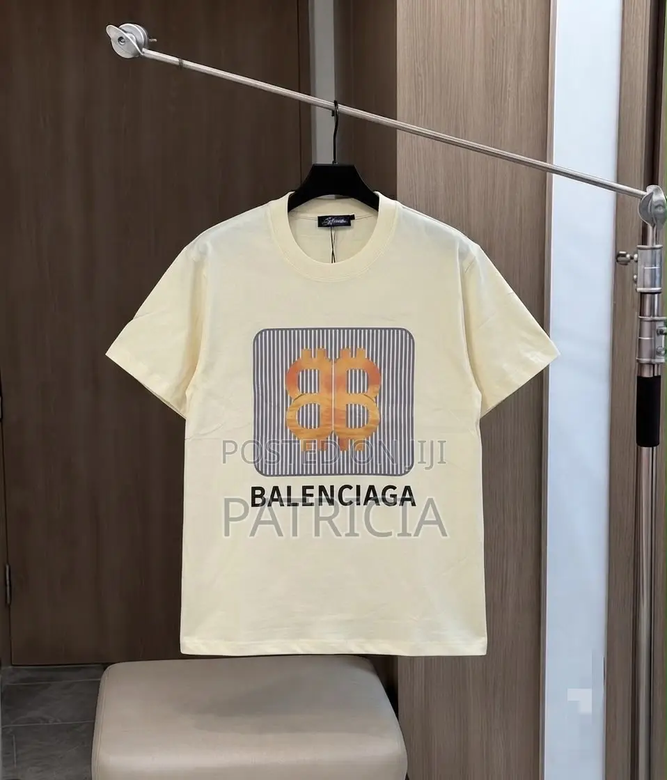 Round Neck T Shirt