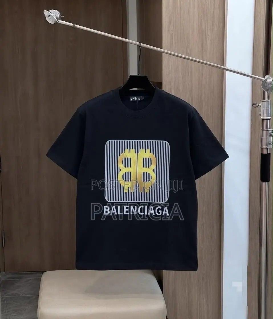 Round Neck T Shirt