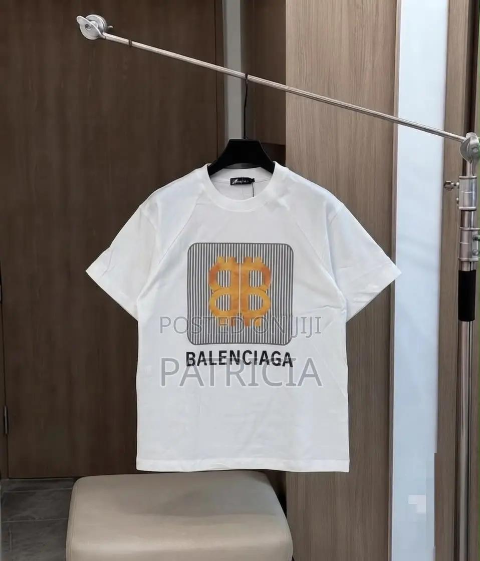 Round Neck T Shirt