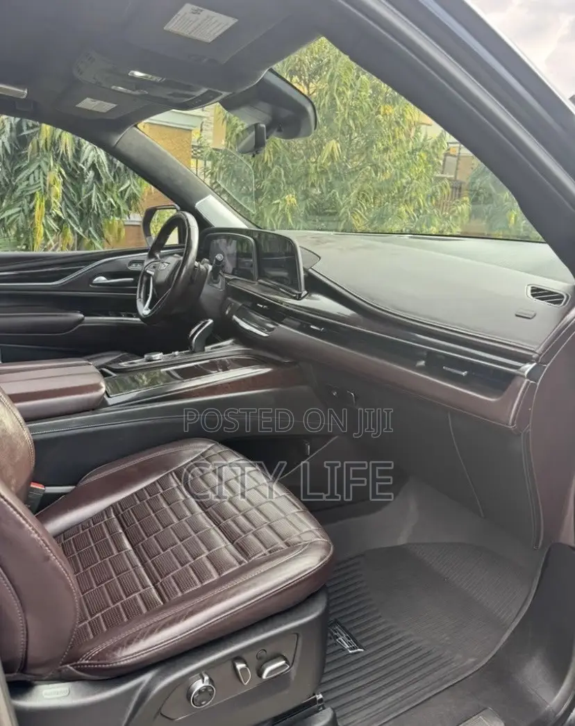 Cadillac Escalade ESV Sport 4WD 2023 Black