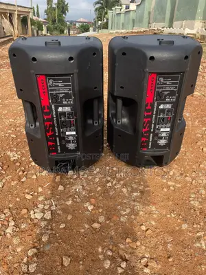 DB Technologies BASIC 400 Aktivbox, 12'' / 1'', 225W + 50W, 90°x60°,