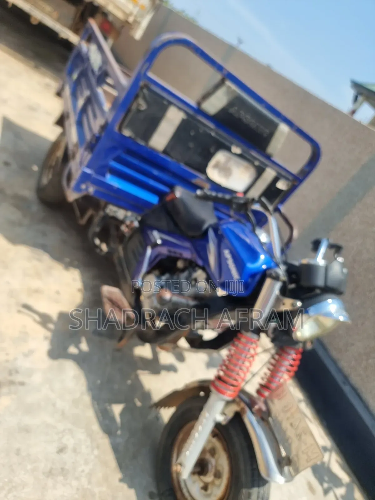 Tricycle 2024 Blue