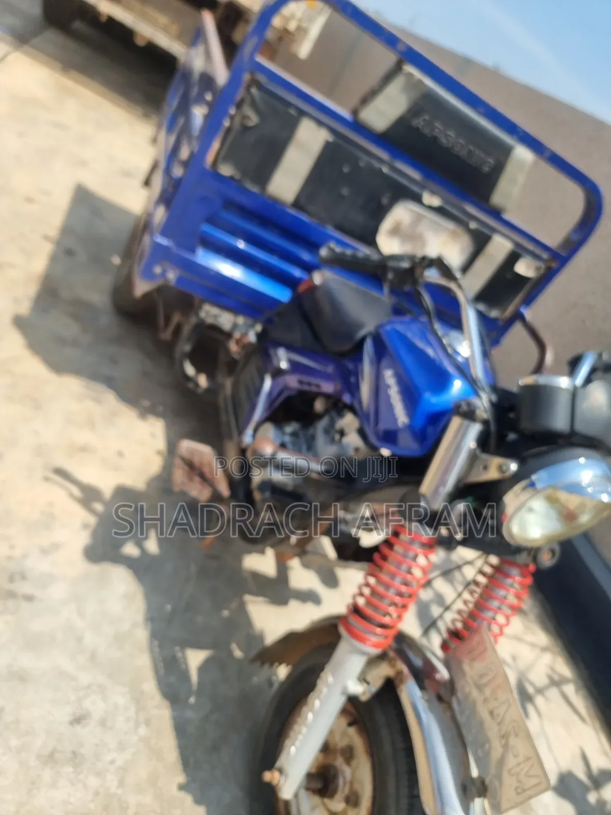 Tricycle 2024 Blue