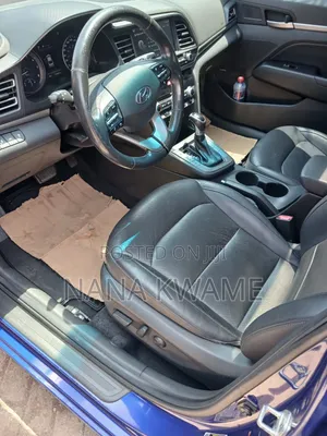 Hyundai Elantra Limited 2020 Blue